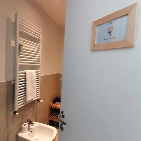 Tree Modern Гостевой дом Бергамо