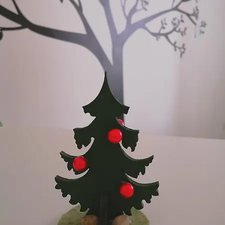 Tree Modern Гостевой дом