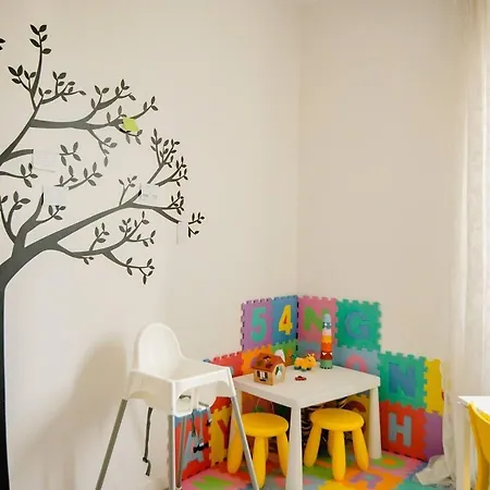 Tree Modern Гостевой дом