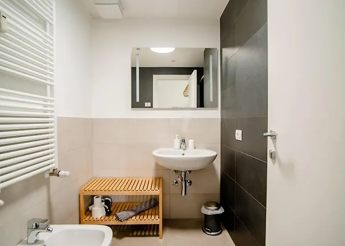 Guest house Tree Modern